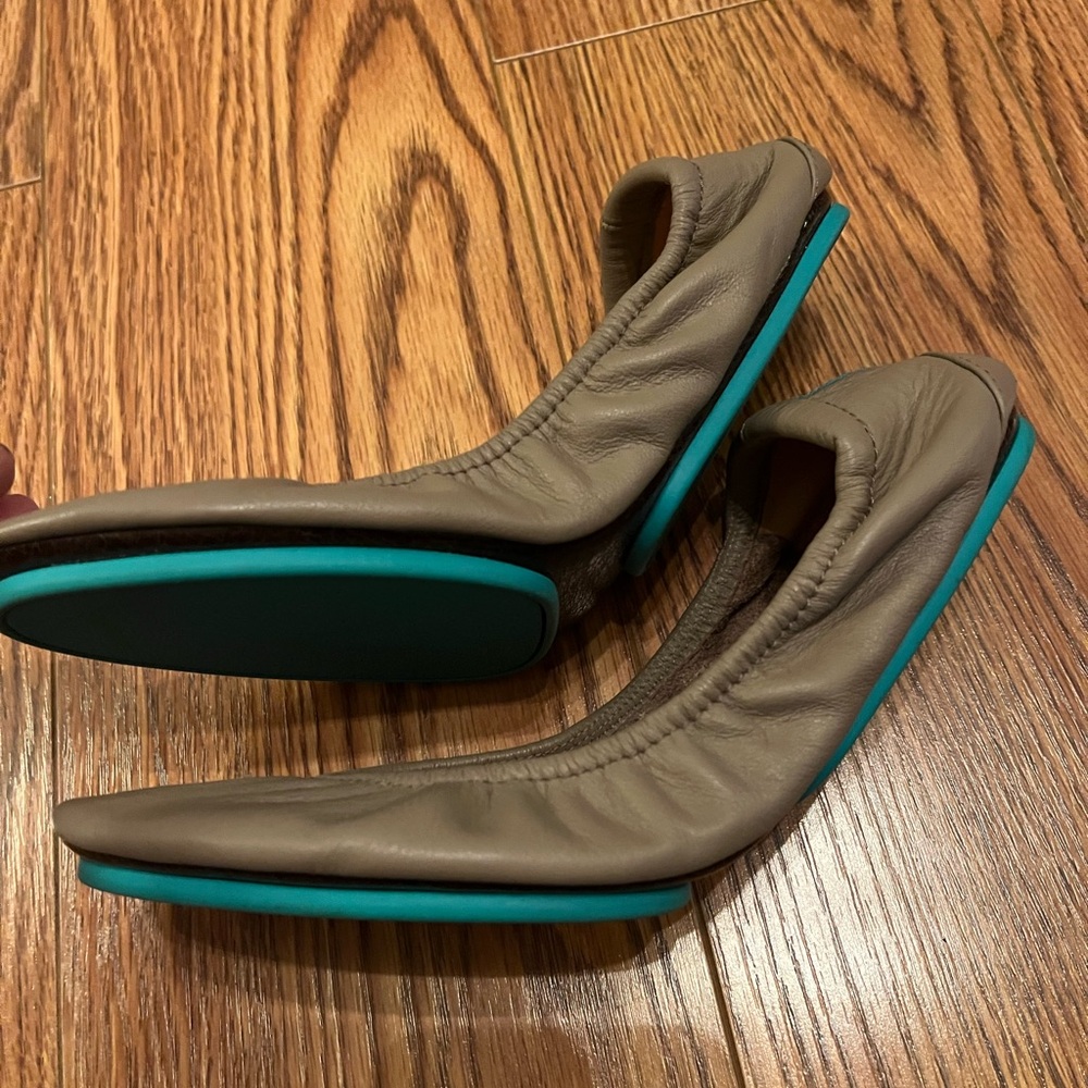 Tieks Taupe Leather Flats - Picture 3 of 9